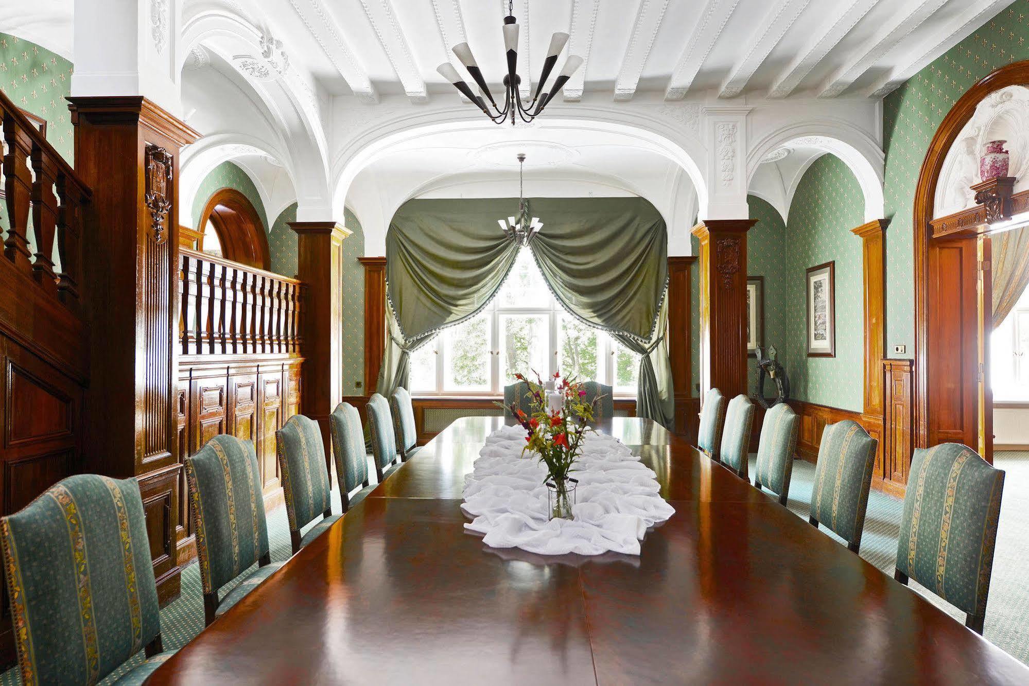 Ringhotel Villa Westerberge Aschersleben Bagian luar foto