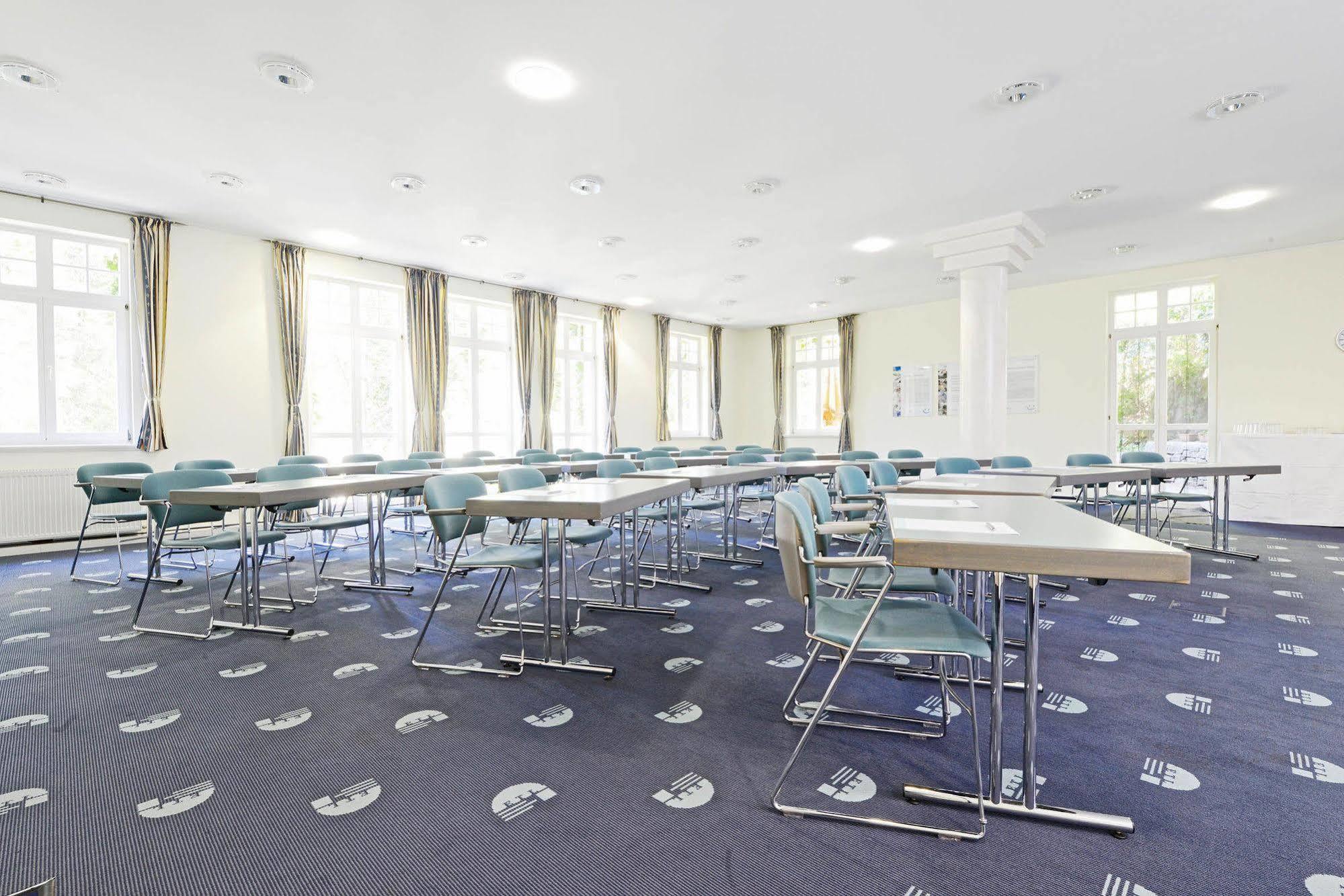 Ringhotel Villa Westerberge Aschersleben Bagian luar foto