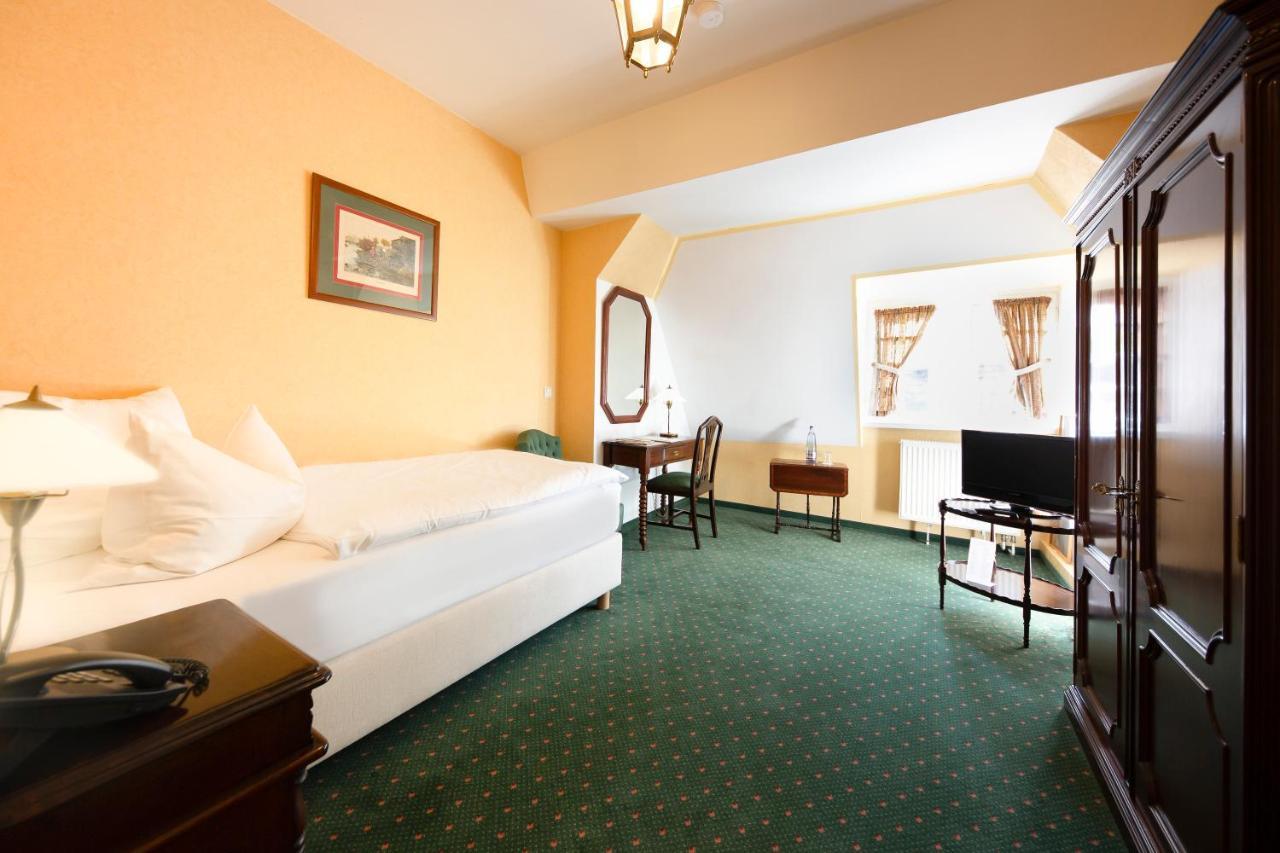 Ringhotel Villa Westerberge Aschersleben Bagian luar foto